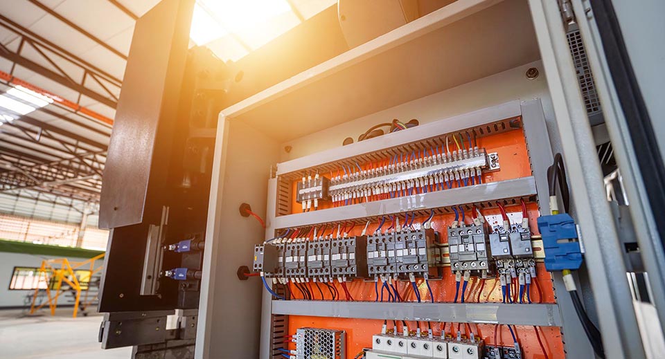 PAINÉIS INDUSTRIAIS